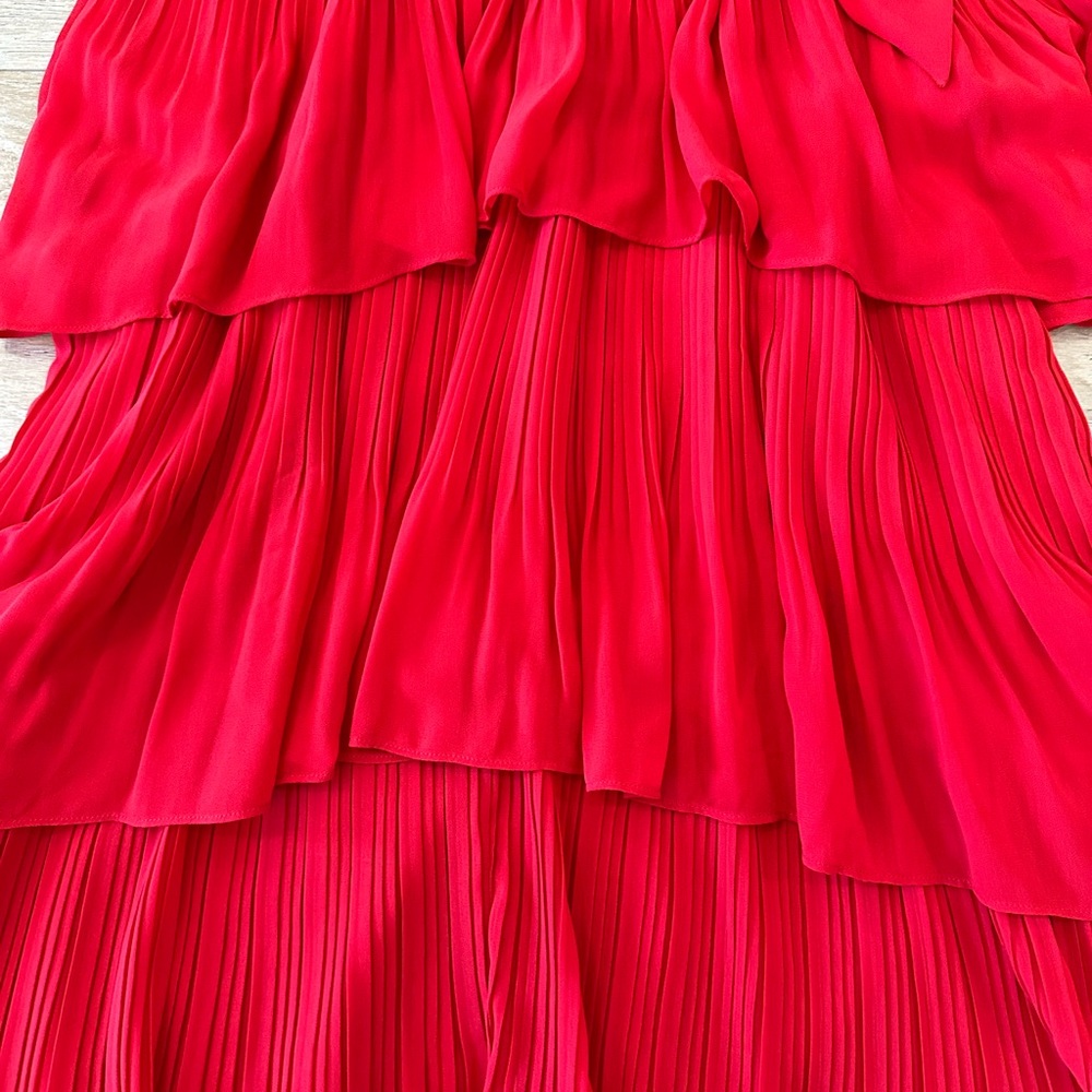 WHBM Layered Ruffle Dress 💃🏻 - Picture 2 of 3